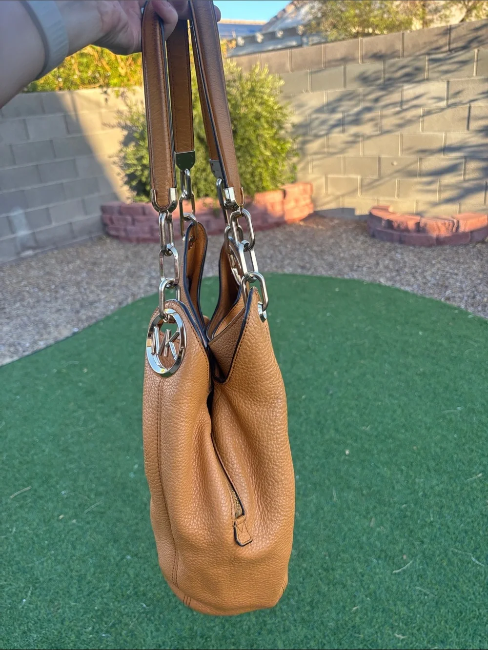 Michael Kors Lillie Large Pebbled Leather Slouchy Hobo Bag Marigold Warm Amber
